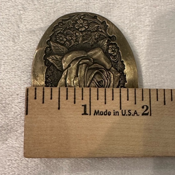 Vintage Award Design Medals Inc Solid Brass Rose Floral Women’s Belt Buckle main image 4